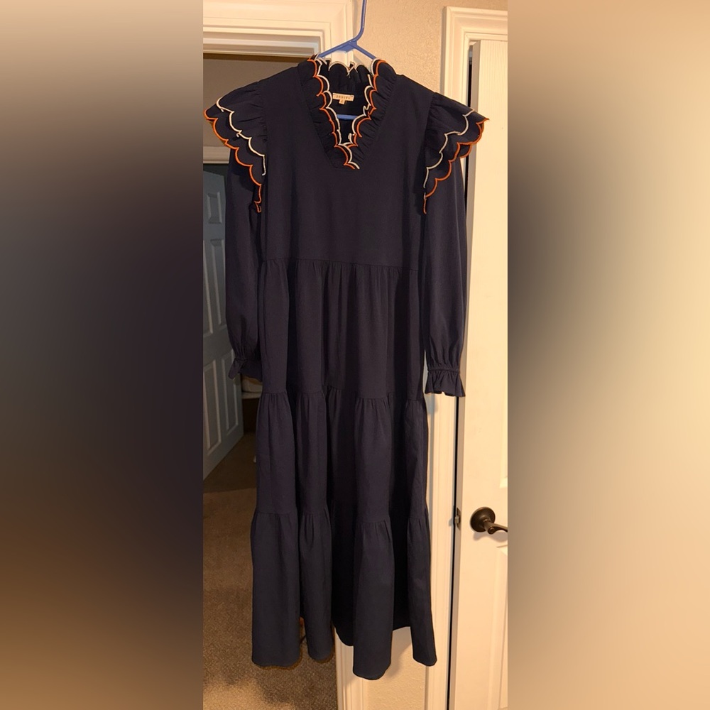 JODIFL Navy and Orange Scalloped Long Sleeve Dress